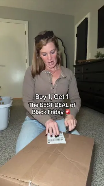 Add to cart and then add a second one and watch the magic happen 😍 #lovook #travelbag #tiktokshopblackfriday 