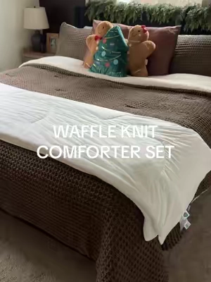 Waffle knit…. But make it soft and fluffy ☁️✨  #livnco #waffleknit #winterbedding #tiktokshopblackfriday #tiktokshopcybermonday 