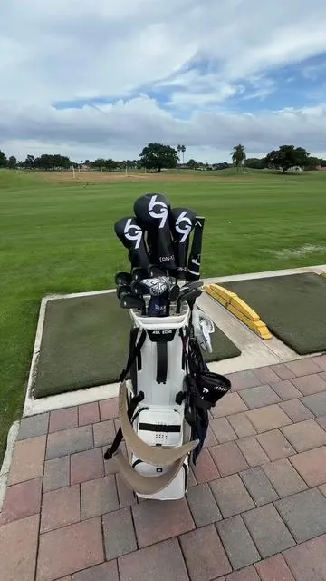 @69 Golf has The sexiest club set on the TikTok shop and they’re the cheapest they’ve ever been on the TikTok shop so grab your before the Black Friday deals are gone!! #69golf #golf #golfclubs #blackfridaydeals #blackfriday 