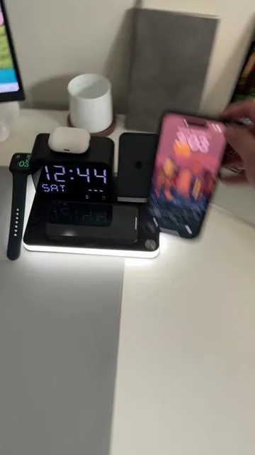 Acer 7 in 1 charging station#wirelesscharger #wirelesscharging #chargingstation #wirelesschargingstation #nightlight #christmasgift #tiktokshopcreatorpick #techtok #charger 