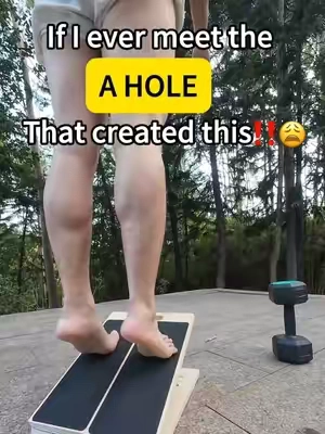 You may want to get this if you been dealing with weakness in your knees 🥹👀🔥#jointpainrelief #kneepain #tiktokshopcreatorpicks #dealsforyoudays #slantboard 