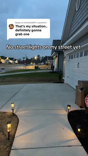 Replying to @VolatileQB1  Charge in the sun in 4-5 hours and last 8-12 hours of continuous run time! #spotlights #solarpowered #yardlights #garagelights