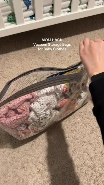 Best mom hack for storing outgrown baby clothes and saving closet space! Love that it comes with a rechargeable handheld pump for quick, easy storage. You need this!!😊 #momhack #momlife #babyclothesorganization #holidayhaulfinds #momorganization 