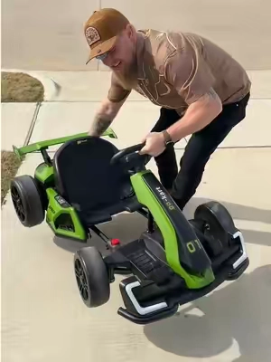 This drifting Go Kart is 🔥 #gokart #rideon #christmasgiftideas #tiktokshopholidayhaul #tiktokshopcreatorpicks 
