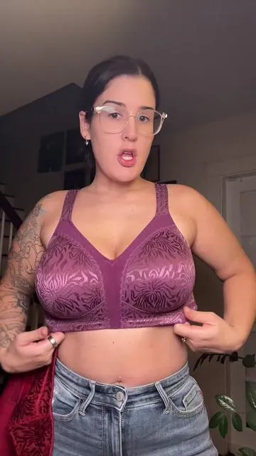 Gorgeous wirefree minimizer bra!! #wingslove #minimizerbra  #wirelessbra #tiktokshopholidayhaul #brareview 