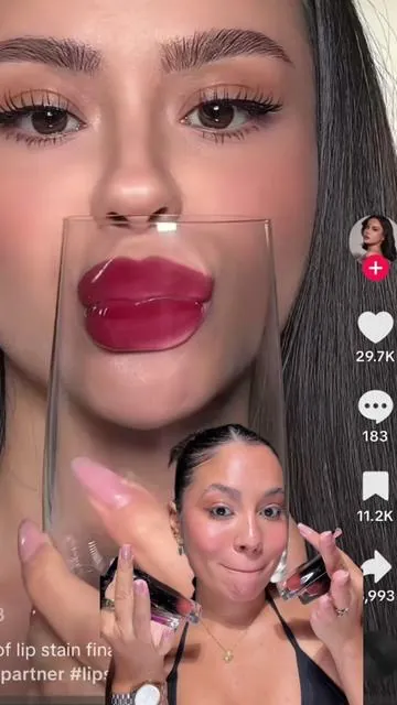 Glossy + stunning colors + transfer proof + so hydrating and great price!! Timephoria 10/10 with this onee #lipstain #lipcombo #beautytok #timephoria #makeup 