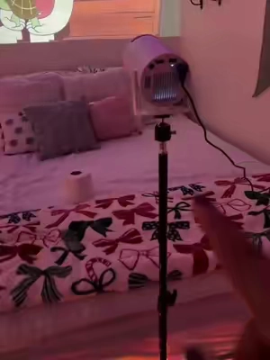Such a GAME CHANGER 🙌🏾#tiktokshopholidayhual #projectorscreen #projectorforbedroom #tripod #christmasgiftsideas 