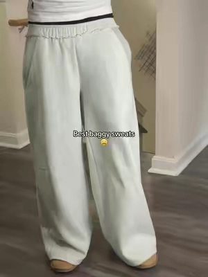 👆🏽Grab a pair before they sell out👆🏽 #recentpickups #musthaves #sweatpants #trending #viraltiktok 