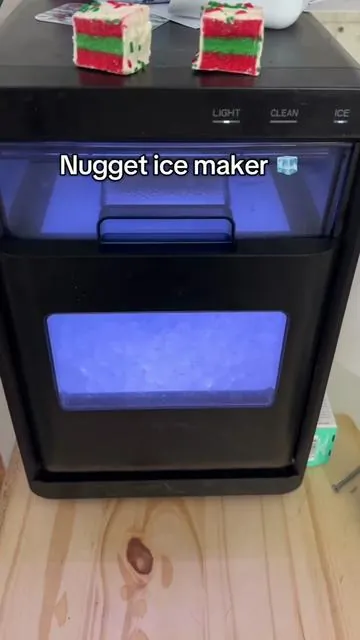 Nugget ice maker #nuggetice #nuggeticemaker #nuggeticemachine 