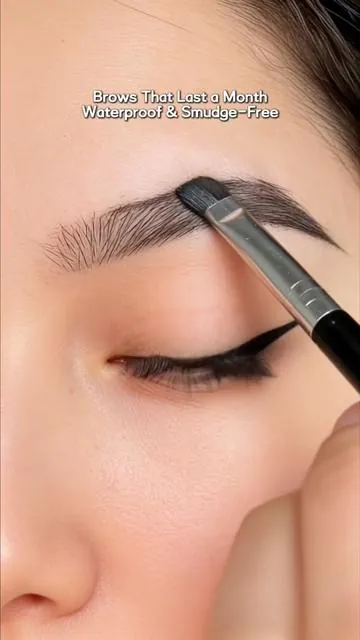 You don't need to draw eyebrows every day!❤️This is the most durable eyebrow dye I have ever used.👍🏻✅#eyebrows #eyebrowdye #perfecteyebrows #makeup #beauty 