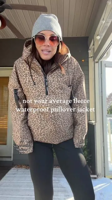@PUFFIT.US pullover rain jacket but also a fall jacket too! #puffit #pulloverjacket #raincoat #fleecejacket #tiktokshopcreatorpicks 