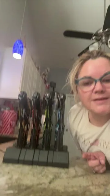 7585636513661095182