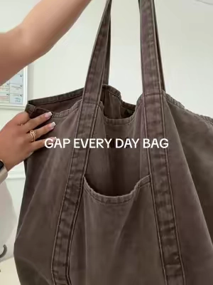 And will fit SO MUCH MORE!! This bag has seriously become my go to every day bag 💼 🤎 @Gap #everydaybag #gap #totebag #tiktokshopcreatorpicks #holidayhaul  