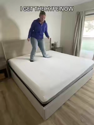 Did not expect this! #novillamattress #novilla #mattress #mattressinabox 