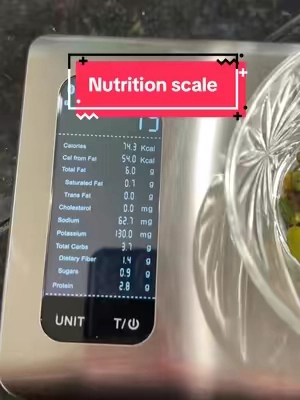 This literally turns your diet into a game 🤔#healthyrecipes #smartscales #foodscale #nutritionscale #healthhacks 