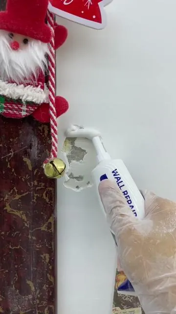 Nail holes, dents, scratches—gone in 10 mins flat! Our wall repair paste needs zero pro skills, just spread & smooth. Perfect for renters who wanna fix walls without drama 🏠 Tags: #WallRepairHacks #DIYHomeFix #RentersWin #QuickHomeRepairs #NoMessDIY