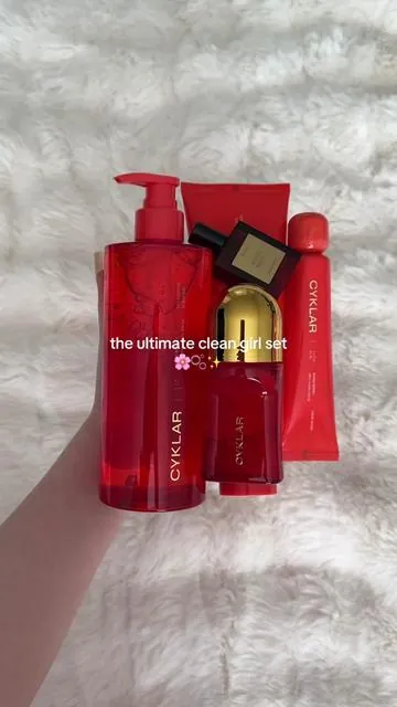 obsessed! #cyklar #cleangirl #cleangirlaesthetic #floralscent #tiktokshopcreatorpicks @CYKLAR 