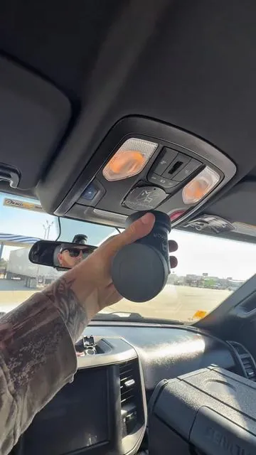 I promise you truckers, you will not find a better tablet/ELD mount. This is hands down a game changer. #hotshottrucking #trucking #CapCut @Mob Armor 