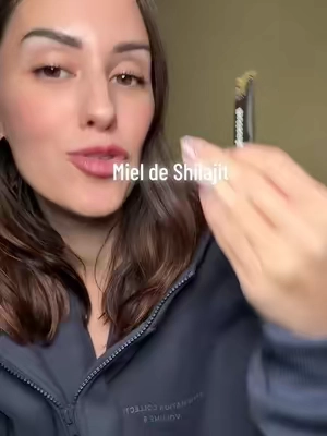 Esta es la miel de shilajit de BetterAlt Que ofrece beneficios para ambos hombres y mujeres! #shilajit #shilajitbenefits #betteraltshilajit #honeysticks #shilajithoneysticks 
