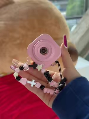 My Best gift 🎁 #digitalcamera #fypシ゚viral #cameratips #aesthetic #foryoupage #TikTokShop #camera #TikTokShopBlackFriday #TikTokShopCyberMonday #gaygirlsoftiktok #Gift #Tiktokshopgift 