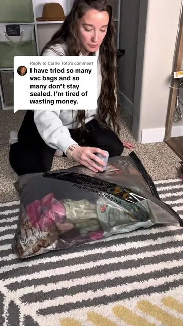 Replying to @Carrie Toto You gotta try these. VACBIRD vacuum storage bags with wireless electric pump for storing clothes and organizing clothes 🤩👌Thicker bags and no short cord. Perfect for storing out-of-season and next-size kids’ clothes and blankets. #vacuumstoragebags #clothesorganization  #kidsclothesstorage  #tiktokshopcreatorpicks   #newyearnewme 