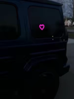 So cute 🩷 #caraccessories #cars #g63 #lightup #tiktokshopcreatorpicks 