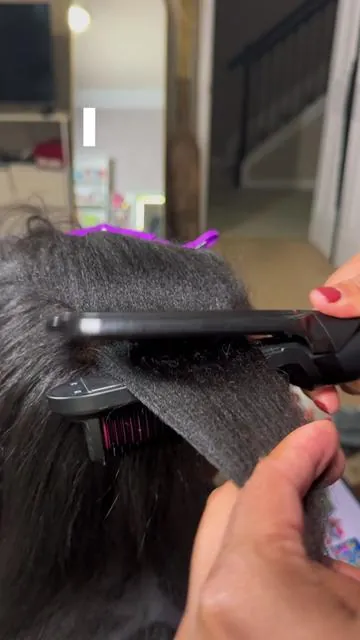 Silk press your hair with ease using this tymo Flipro @TYMO BEAUTY US  #tymo #tymobeauty #tymoflipro #flatiron #hairtool 