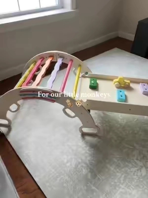 Pikler climbing sets are so great for developing motor skills #toddlerfinds #toddlermusthaves #motorskills #skilldevelopment #montessoritoddler 