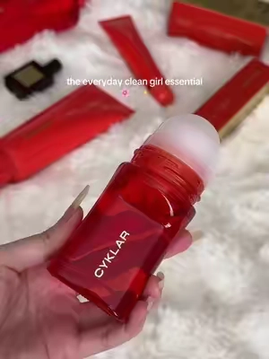#cyklar #cleangirl #cleangirlaesthetic #aluminumfreedeodorant #deodorant @CYKLAR 