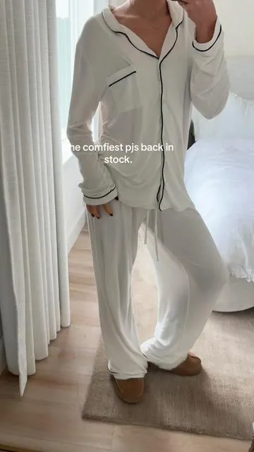 the softest most comfortable pjs 🤍✨ @Comfrt #comfrt #comfrtpjs #pjs #pajamas #pajamaset 