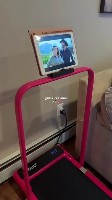 Cardio + your favorite novela 💖🏃🏻‍♀️ #cardioathome #treadmill #yagudfitness #fyp #treadmillworkout 