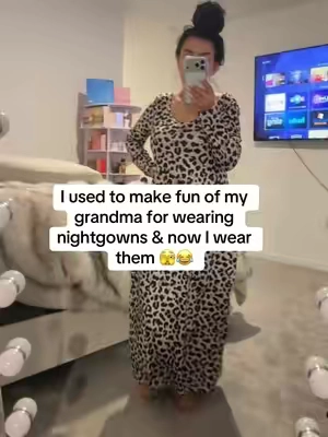 I’m starting to look like my grandma haha 😂 idc I love me some nightgowns!  #nightgown #mumu #nightgowns #tiktokshopmademebuyit #sleepwear 