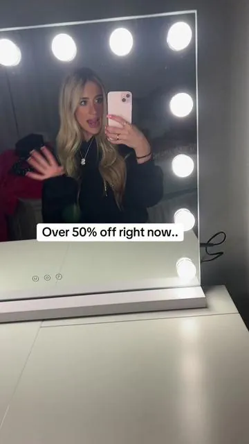 It’s so cute I love it #mirror #ledmirrorlights #ledmirrors #roomdecor #vanitymirror 