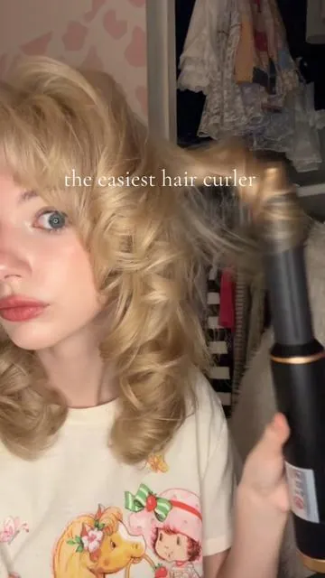 such a useful hair tool you can use for so many styles #hairtok #hairstyletutorial #haircurler #atopskins #hairadvice 