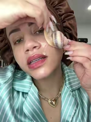 esencia de baba de caracol para reparar hidratar y devolverle elasticidad real a la piel #cosrx #snailmucin #kbeauty #skincare #pielsaludable 