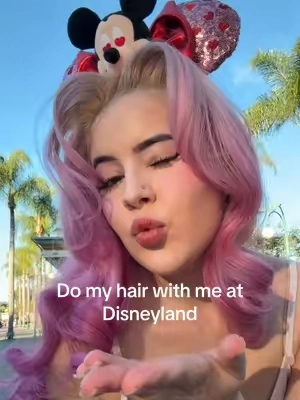 Fav hair style for Disney Land #dyedhair #longhairstyles #overnightblowout #heatlesscurls #heatlessblowout 