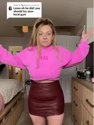 Replying to @🐾dogma excess skin .. explained. #apronbelly #curvyfashionblogger #halaraleatherskirt #tummycontrol #tiktokshopcreatorpicks 