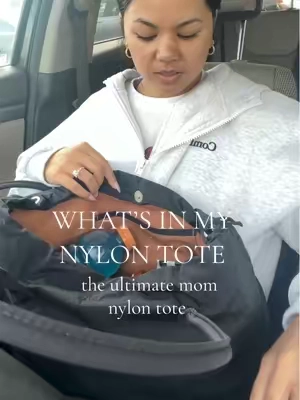 Replying to @jasmine sports mom bag for the win 😉 #nylontote#tote#mombag#largetote#sportsmom 