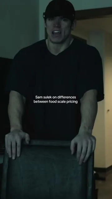 Sam Sulek speaking on food scale prices 🥗#foodscale #macros #gym #bodybuilding #samsulek 