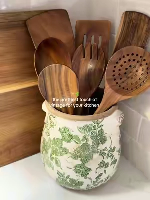Cannot get enough of this gorgeous Tuscan planter!✨🌿So versatile and perfect for everything from flowers to cooking utensils! Classic, timeless and adds so much character to your home! @QVC, Inc #planter #vase #kitchendecor #homedecor #kitchenorganization 
