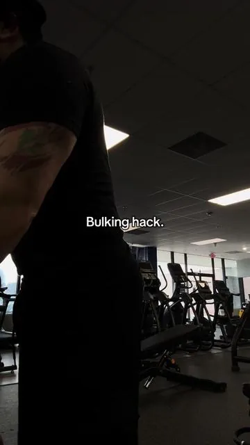 55s LIGHT FOR ME #gym #gymtok #pump #bulk #workout 