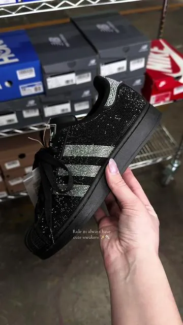 I’m so here for the rhinestone trends in 2026!! — Adidas Rhinestone Superstar #flykicks #sneakers #womensneakers #crystalsuperstar #adidas 