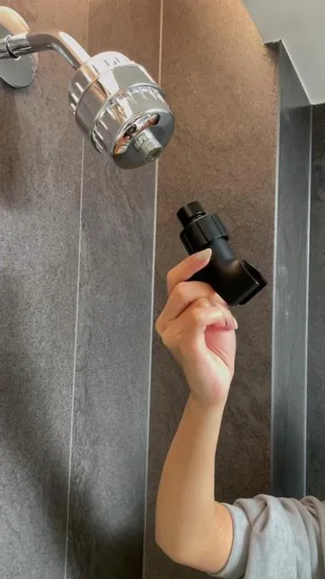 Sick of hard-to-reach sink spots? This 720° swivel faucet head is your solution! It directs water exactly where you need it, flipping up for hassle-free face washing and switching between gentle and powerful sprays. The built-in filter traps rust and sediment--you'Il be shocked by the gunk it catches! Twist-on installation takes seconds, no tools or expertise required. A simple hack that transforms your daily sink tasks-get it while stock lasts!#cleanwater #ForYouPage #shower #bathroomhacks #homeimprovement 