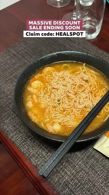 High-protein tofu ramen made from plants 🌿 Clean, tasty, and ready in minutes!
 #HighProteinRamen #HealthyMeal #WeightLossFood #videowave #fyp 