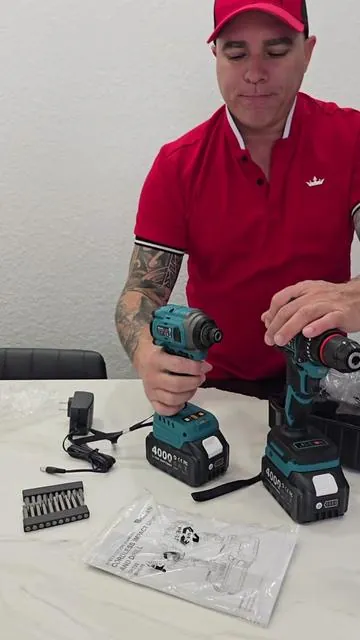 Juego de taladros de impacto y regular para todo tipo de trabajo desde mecanica a carpinteria para la casa y trabajar en autos #taladro #impacto #trabajo #herramienta #casa 