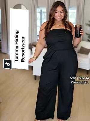 Curvy girls..Grab it & pack it! This one is cute, comfy, & perfect for your next vacation 😎 @btfbm_shop  @btfbm_us  #btfbm #summerstyle #curvyfashion #resortwear #vacationoutfit 