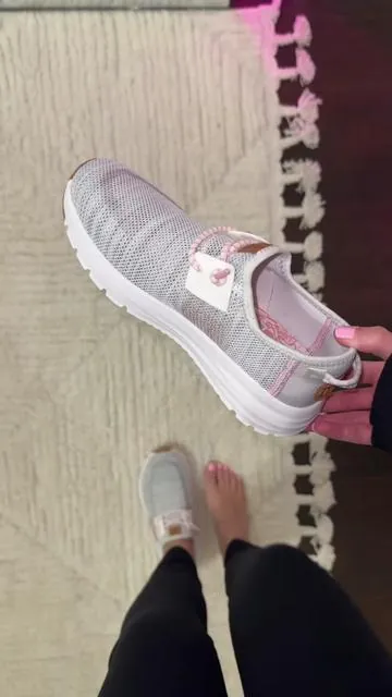 comfy Heydude slip on sneakers for my girls - HEYDUDE Sirocco Women's Stretch Sox 💓✨ #heydude #heydudes #tiktokshopcreatorpicks 