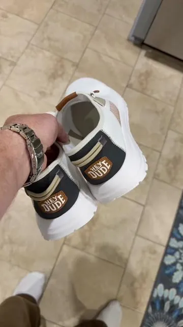 #HeyDudeSneakers #Sneakers 