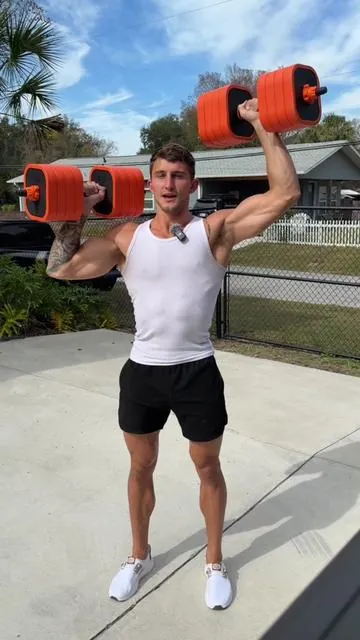 The most affordable and versatile weight set you’ll ever find! #homeworkouts 