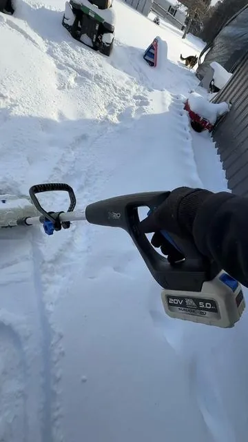 #snowshovel #shovel #snow #snowplow #tiktokshopjumpstartsale 